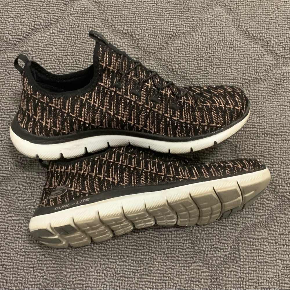 Sketchers Slip-on